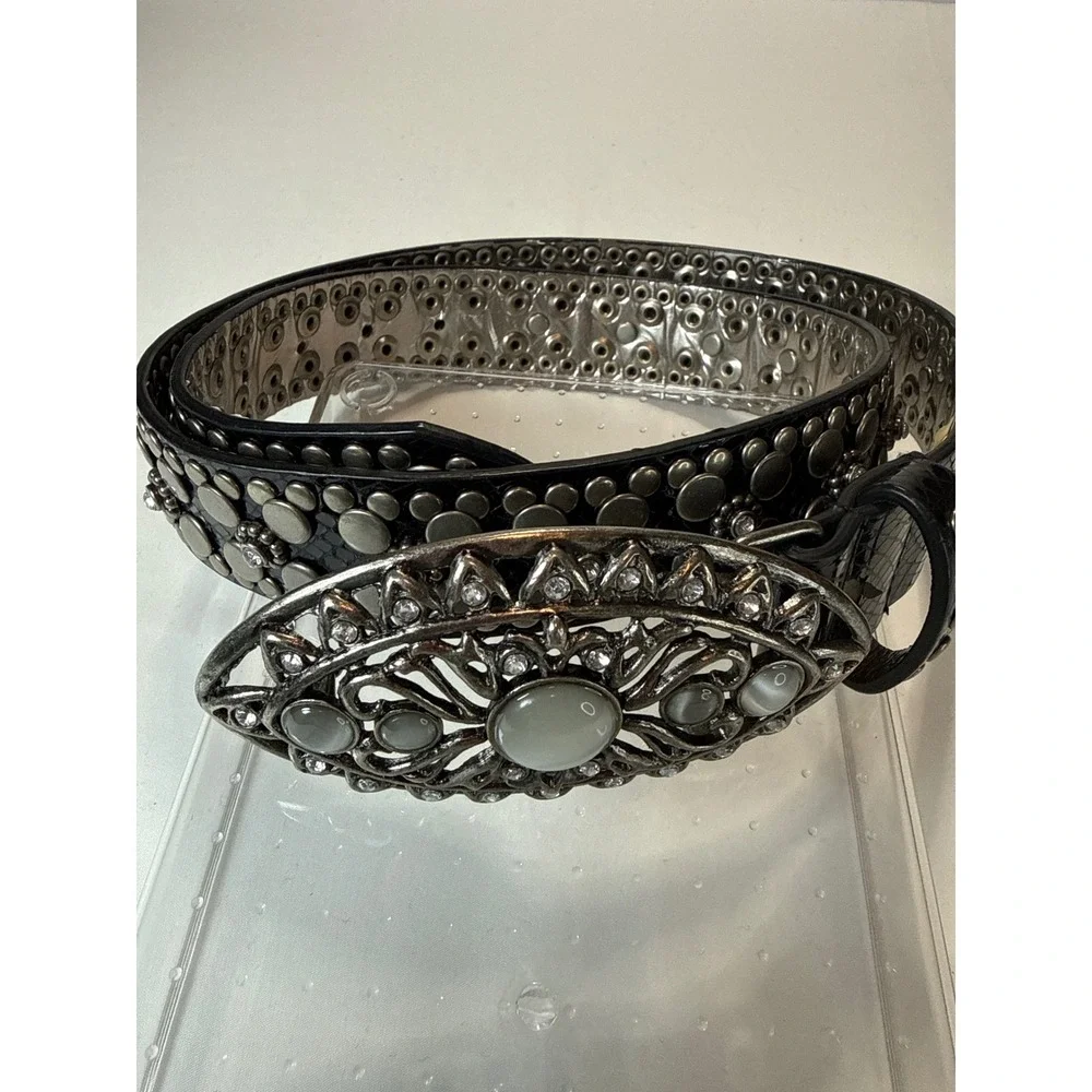Guess Womens Black Faux Snake Studded Belt Filigree Rhinestone Buckle Size M Y2K